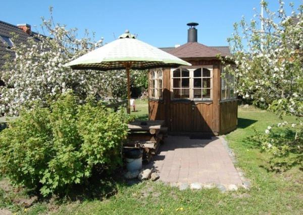 Bed and Breakfast Laane Pansion Käsmu Exterior foto